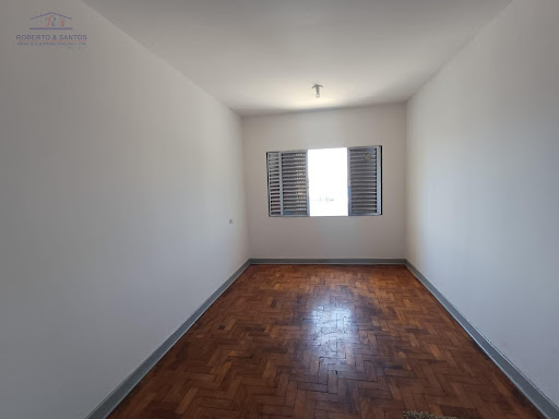 quarto fundos 