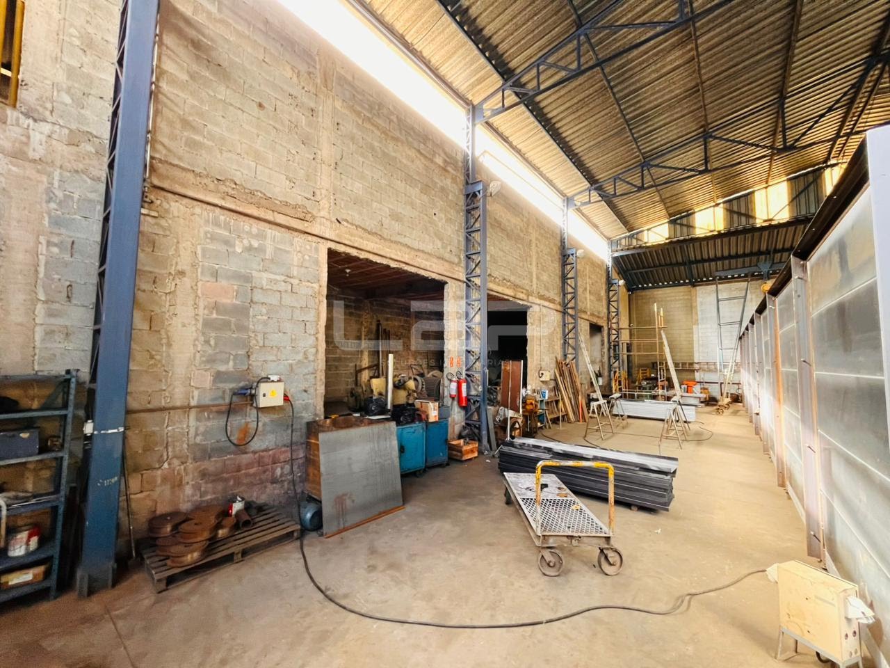 Comercial à venda com 5 banheiros e 1355m² no Parque Industrial, Várzea Paulista (SP) — foto 25 de 30