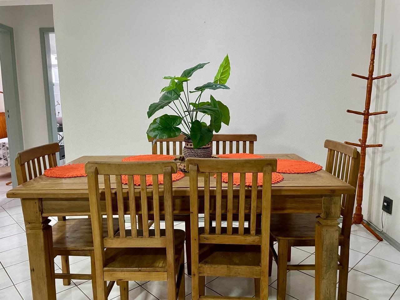 Apartamento à venda com 2 quartos, 2 banheiros e 68m² no Itaguá, Ubatuba (SP) — foto 2 de 12