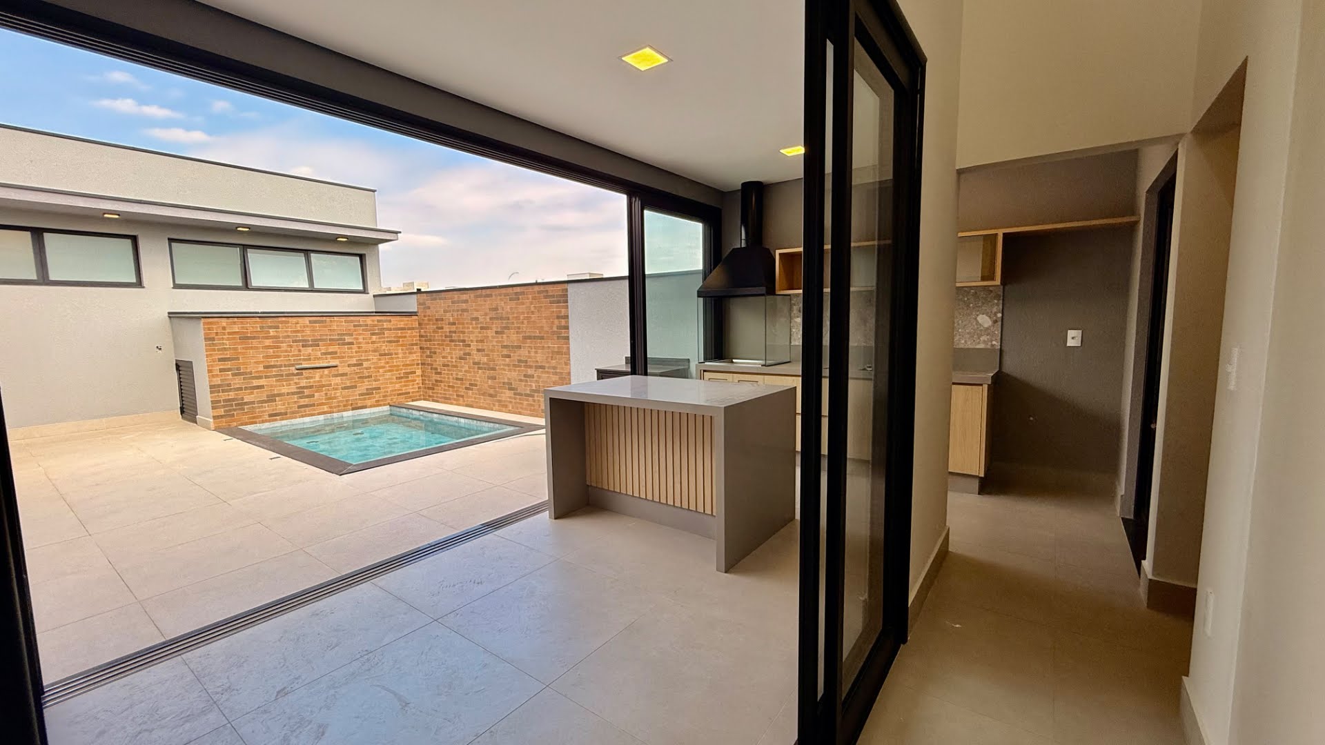 Casa à venda com 3 quartos, 3 suítes, 4 vagas e 189m² no Dona Maria Cândida, Indaiatuba (SP) — foto 15 de 30