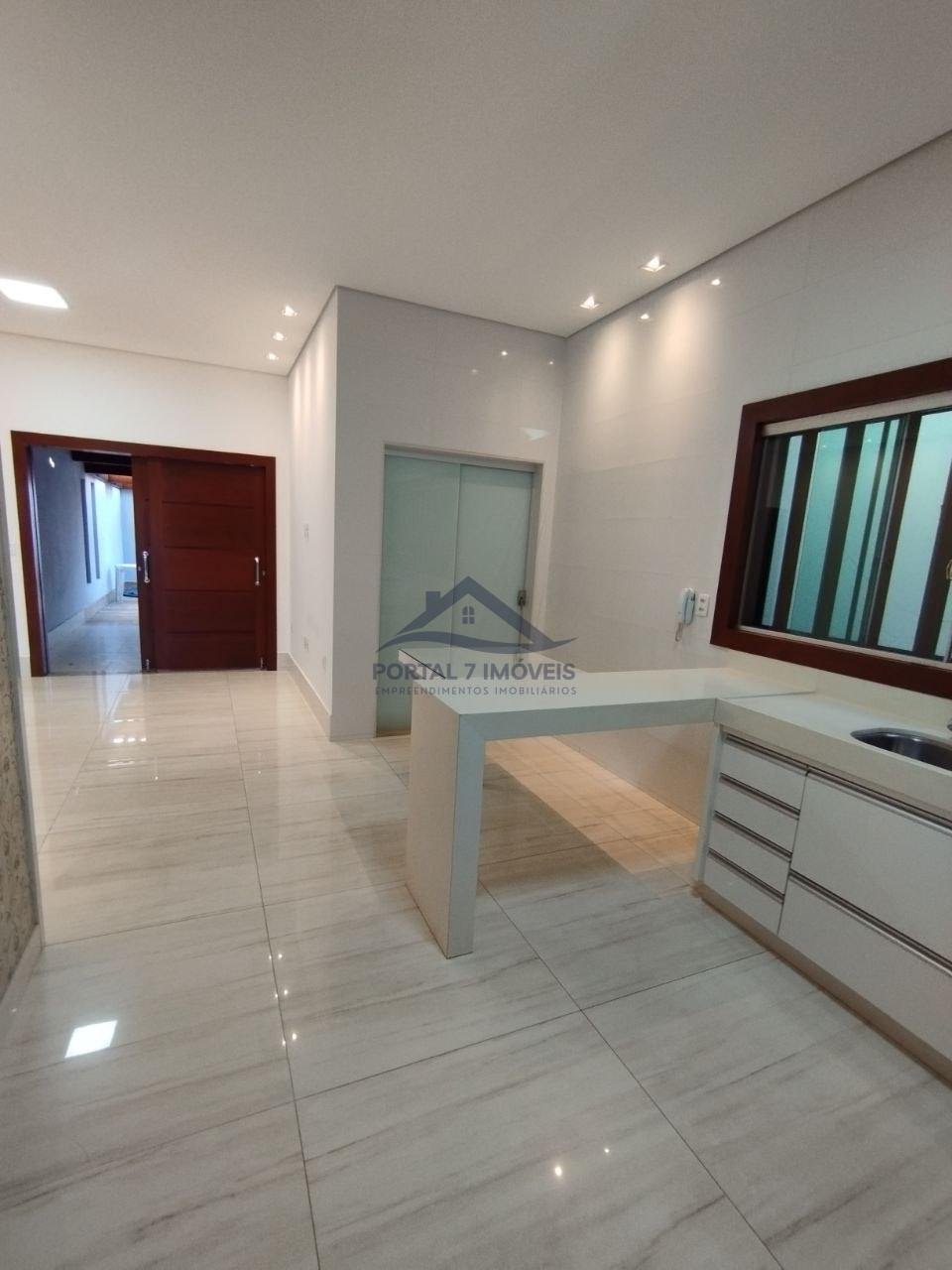 Casa à venda com 2 quartos, 1 suíte, 4 vagas e 190m² no Progresso, Sete Lagoas (MG) — foto 18 de 30