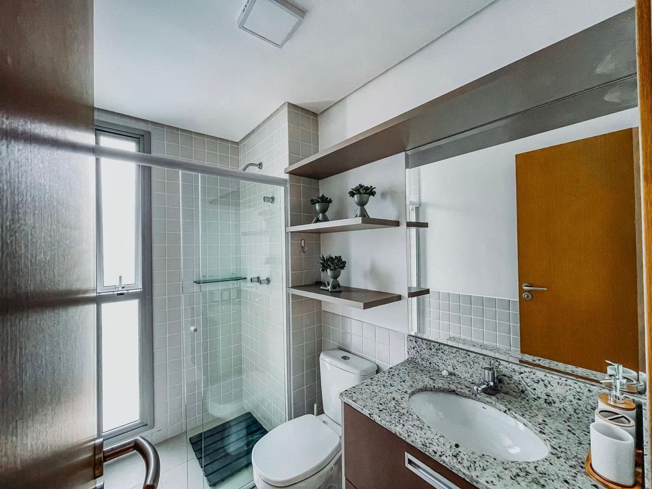 Apartamento à venda com 2 quartos, 2 banheiros, 1 vaga e 89m² no Praia Grande, Ubatuba (SP) — foto 2 de 19