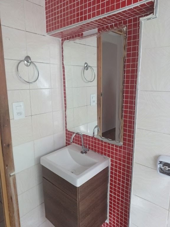 Casa à venda com 3 quartos, 1 suíte e 200m² no Vila Riman, Arujá (SP) — foto 12 de 24