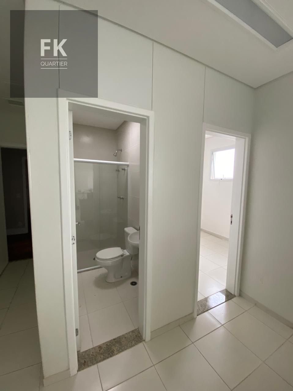Apartamento para alugar com 4 quartos, 4 suítes, 5 vagas e 367m² no Tamboré, Santana de Parnaíba (SP) — foto 7 de 9