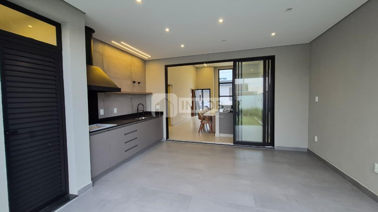 Casa à venda com 3 quartos, 3 suítes, 2 vagas e 159m² no Vila Nossa Senhora Auxiliadora, Tremembé (SP) — foto 17 de 30
