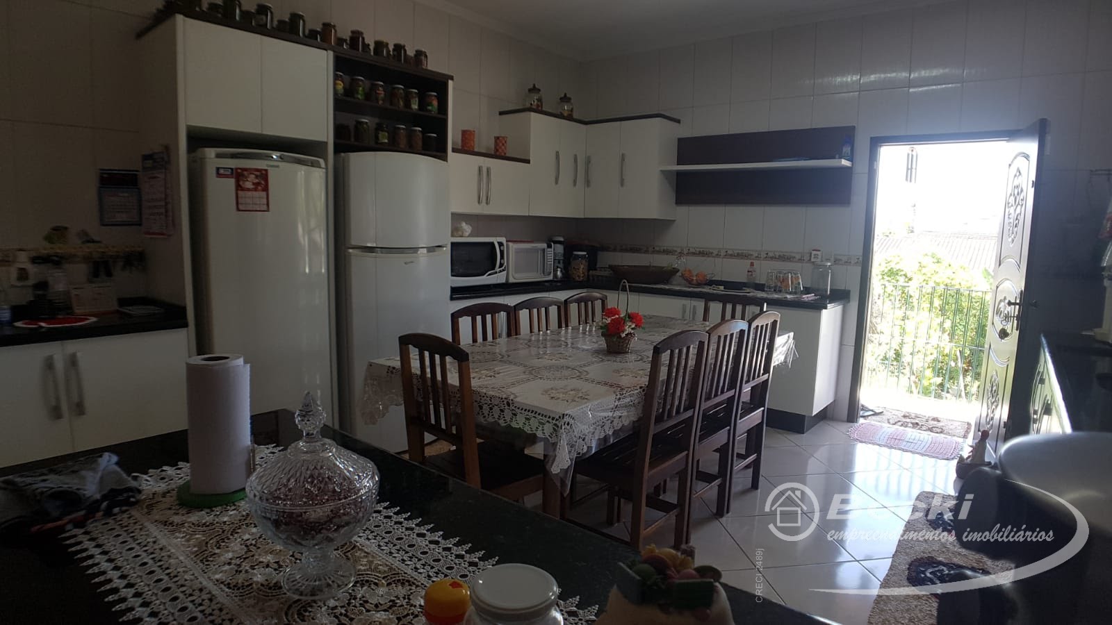 Casa à venda com 4 quartos, 1 suíte, 2 vagas e 310m² no Jarivatuba, Joinville (SC) — foto 17 de 24