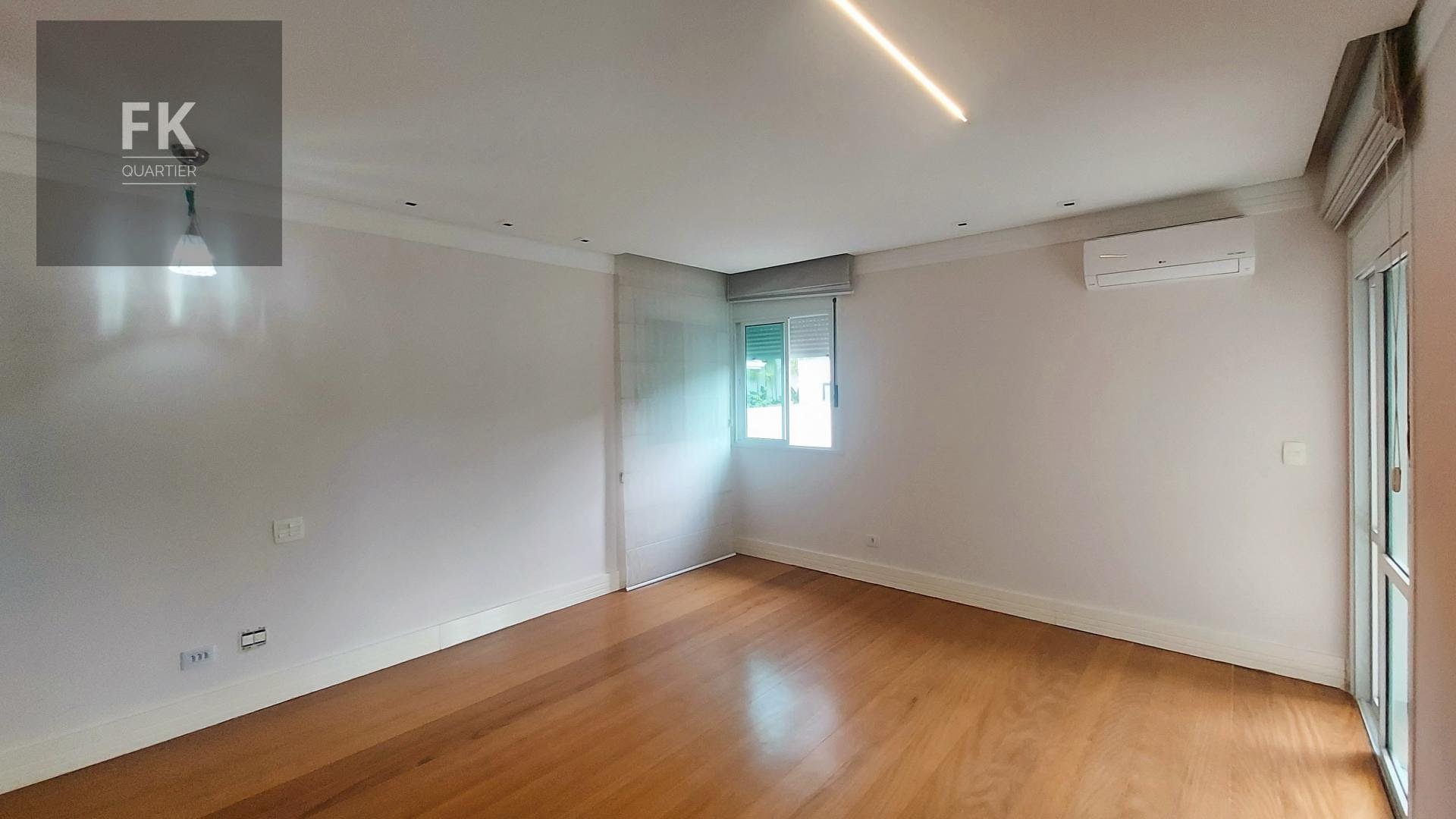 Casa à venda com 4 quartos, 4 suítes, 6 vagas e 550m² no Alphaville, Barueri (SP) — foto 23 de 27