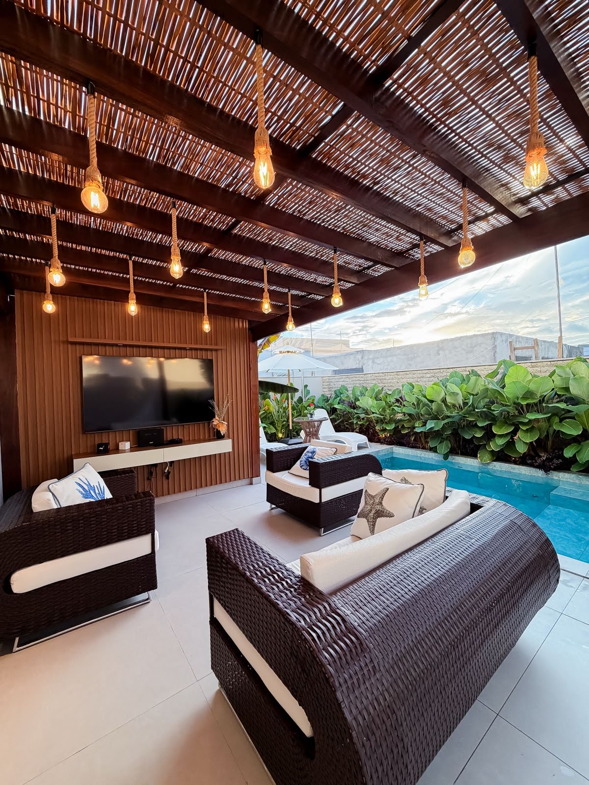 Casa à venda com 3 quartos, 2 suítes, 4 vagas e 280m² no Sim, Feira de Santana (BA) — foto 15 de 26