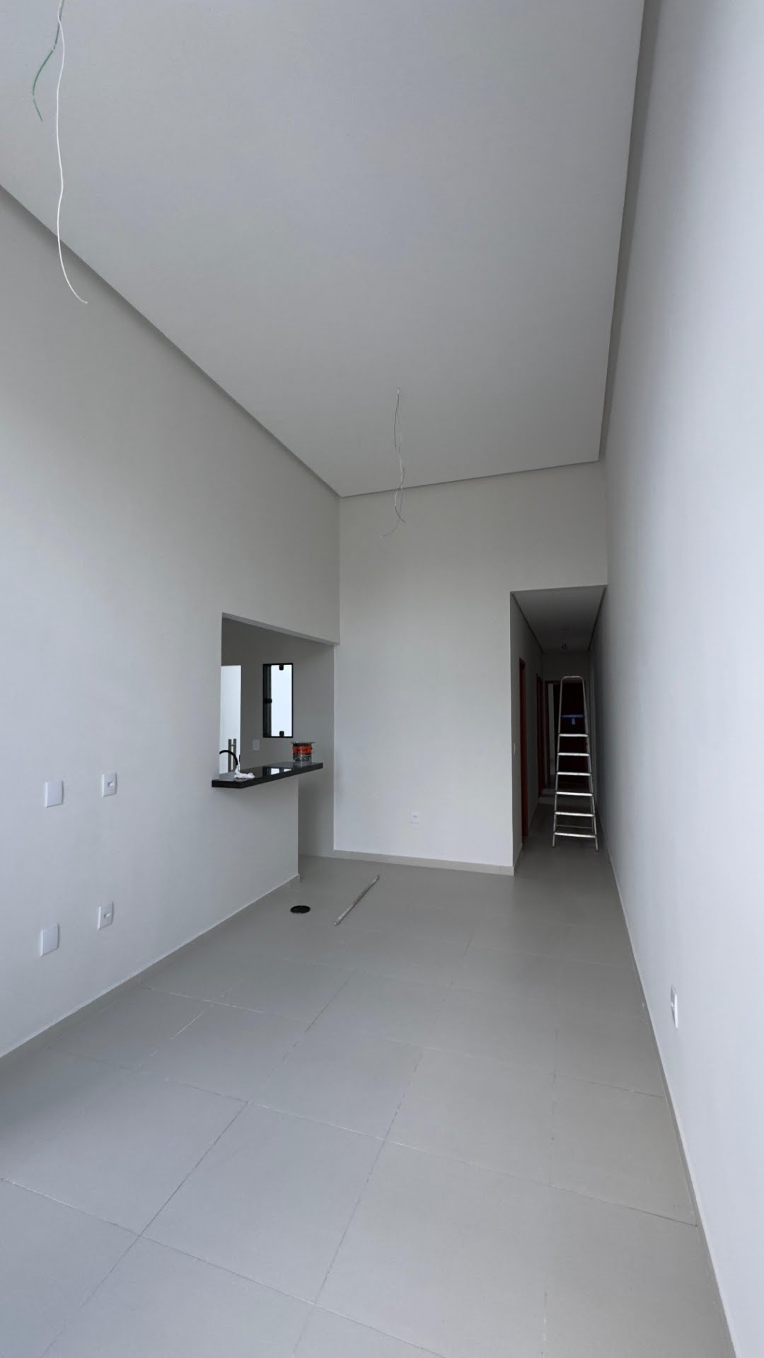 Casa à venda com 3 quartos, 1 suíte, 2 vagas e 150m² no Mangabeira, Feira de Santana (BA) — foto 3 de 9