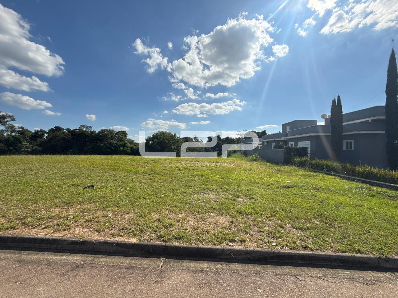 Terreno à venda com 1000m² de terreno no Parque dos Resedás, Itupeva (SP) — foto 3 de 10