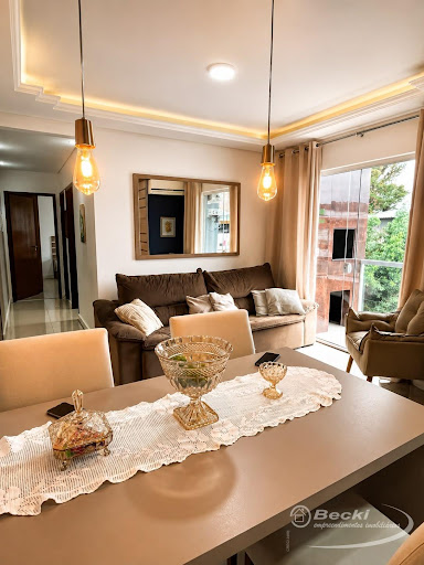 Apartamento a venda no bairro Jardim Iririu