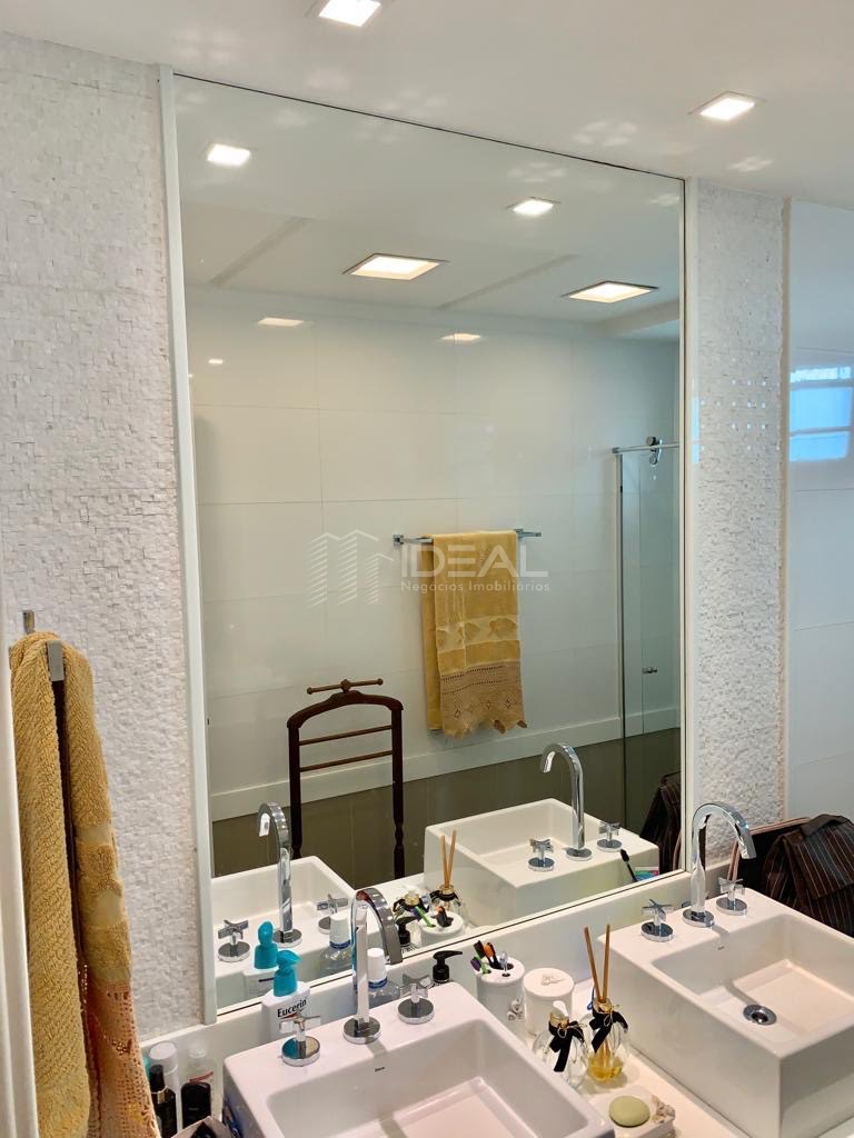 Apartamento à venda com 4 quartos, 4 suítes, 3 vagas e 183m² no Centro, Campos dos Goytacazes (RJ) — foto 27 de 28