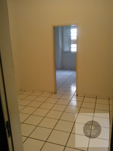 Casa 03 QTS em Centro  -  Campos dos Goytacazes