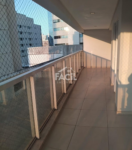Apartamento à Venda na Praia da Costa – 100m², 3 Quartos, Suíte e 2 Vagas