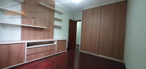 DORMITÓRIO / SALA DE TV