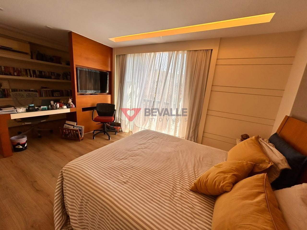 Apartamento à venda com 4 quartos, 4 suítes, 1 vaga e 220m² no Botafogo, Rio de Janeiro (RJ) — foto 17 de 30