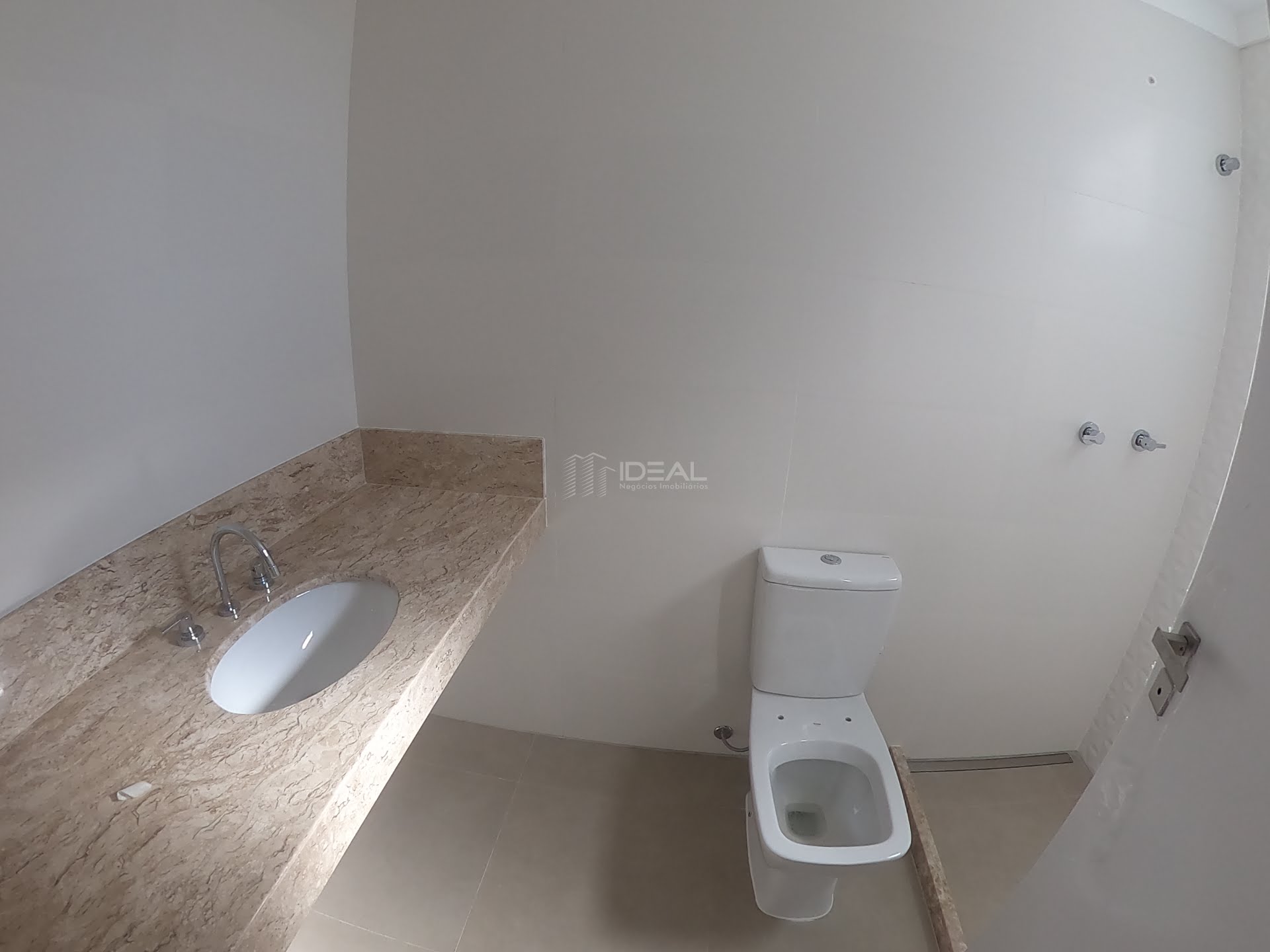 Apartamento à venda com 3 quartos, 3 suítes, 4 vagas e 140m² no Pelinca, Campos dos Goytacazes (RJ) — foto 24 de 30