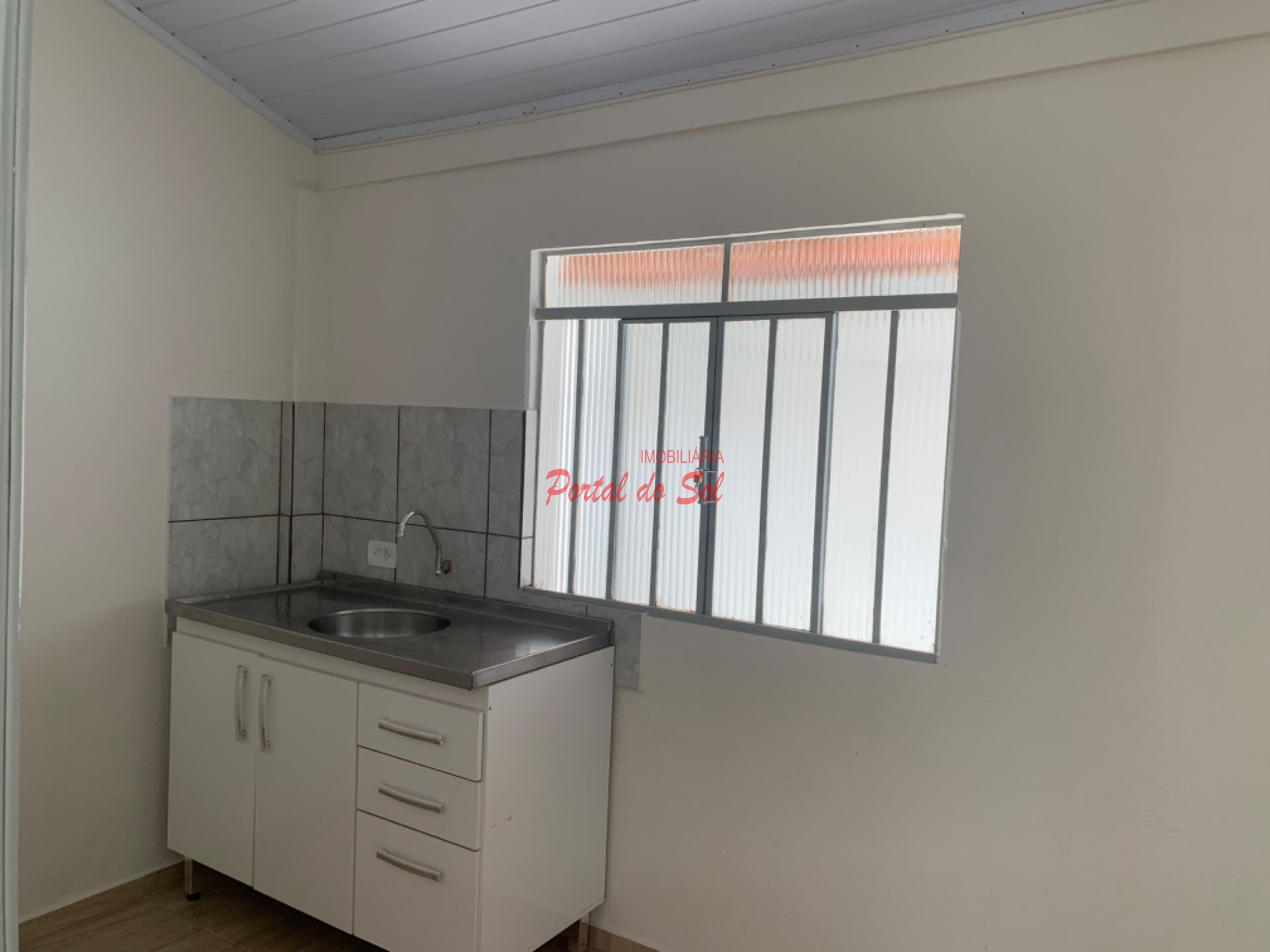 Casa para alugar com 2 quartos, 1 suíte, 1 vaga e 110m² no Centro, Santo Antônio da Platina (PR) — foto 4 de 11
