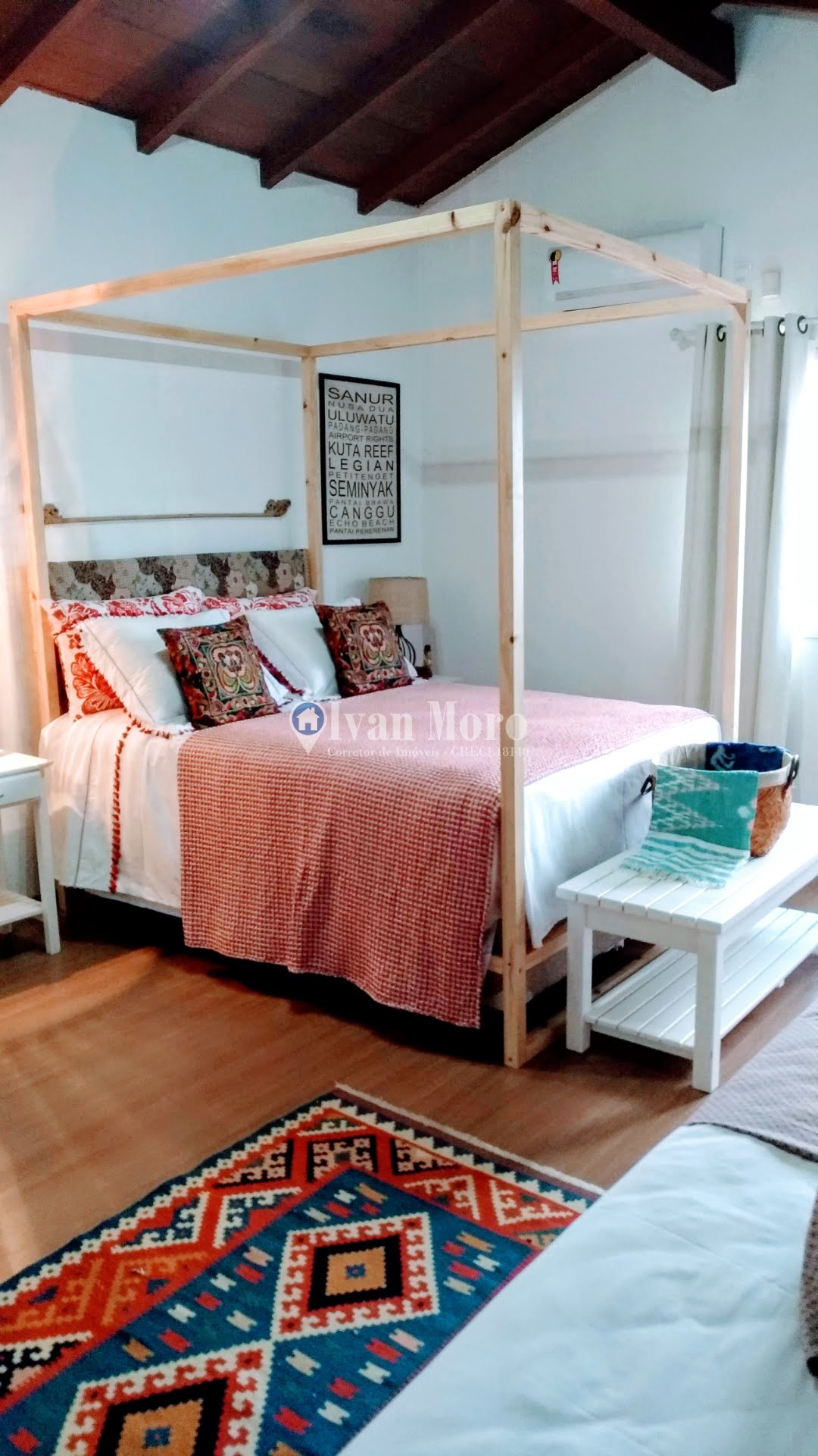 Casa para alugar com 4 quartos, 4 suítes e 250m² no Daniela, Florianópolis (SC) — foto 17 de 30