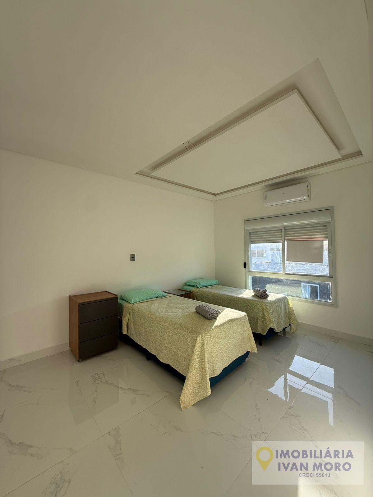 Casa à venda com 3 quartos, 3 suítes, 4 vagas e 212m² no São João do Rio Vermelho, Florianópolis (SC) — foto 15 de 23