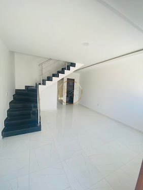 Apartamento Duplex em Alto Taperapuan - Porto Seguro: 78m², 2 Dormitórios, 2 Suítes, 3 Banheiros - Venda e Locação por R$450.000!
