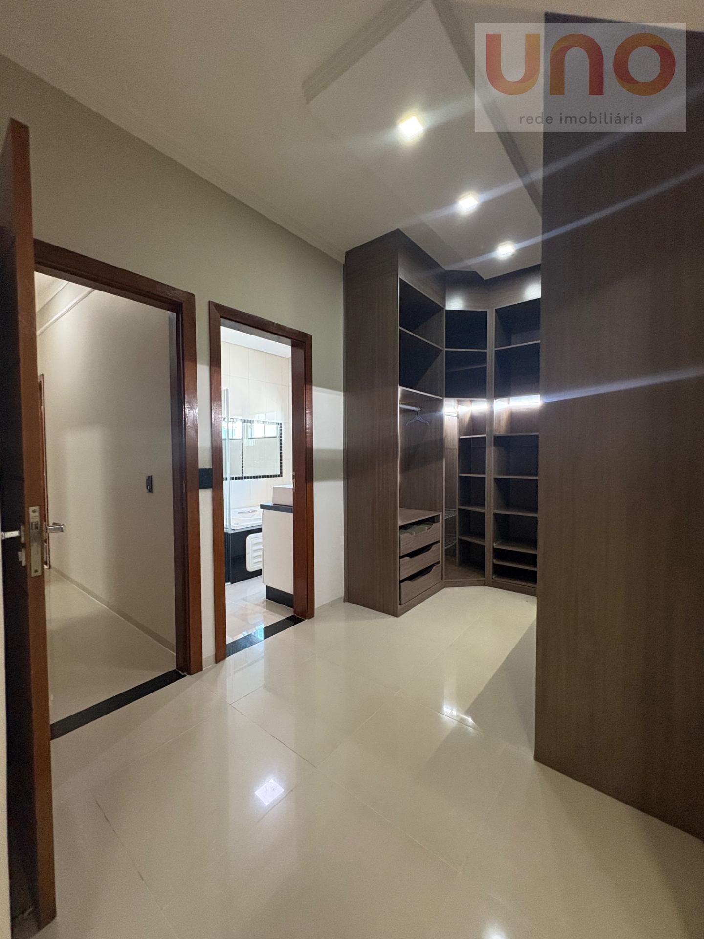 Casa à venda com 3 quartos, 1 suíte, 4 vagas e 155m² no Vila Ipiranga, Campo Grande (MS) — foto 18 de 30