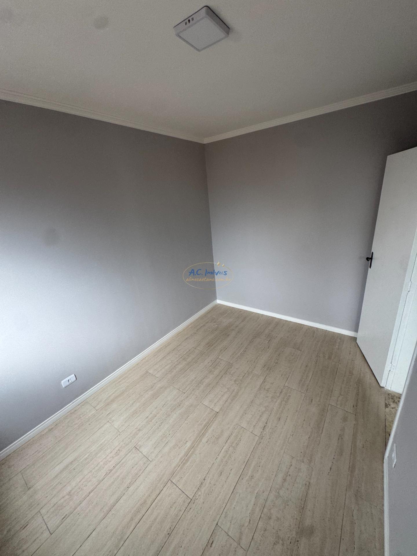 Apartamento à venda com 2 quartos, 1 suíte, 1 vaga e 69m² no Vila Tupi, Praia Grande (SP) — foto 6 de 17