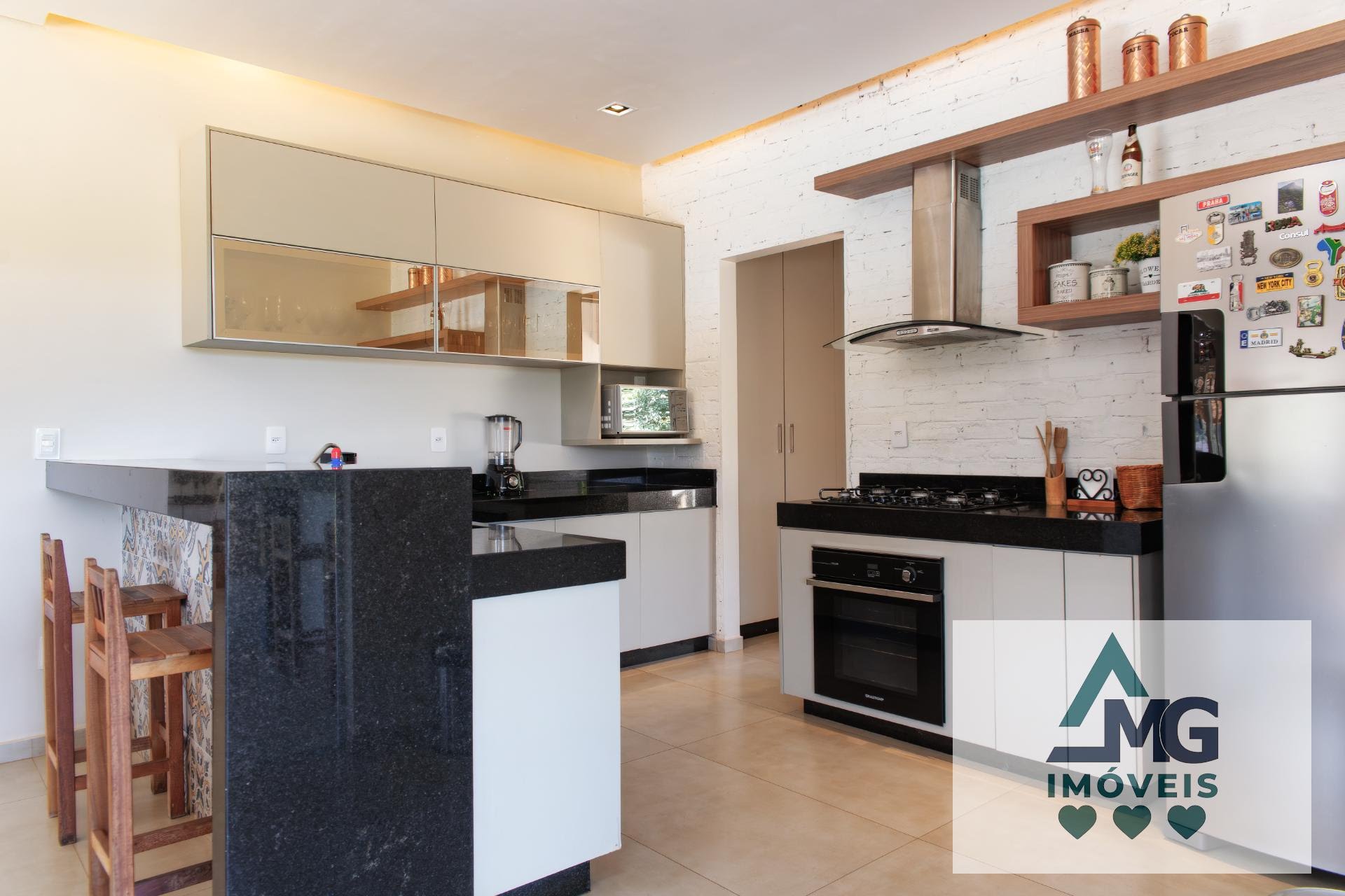 Casa à venda com 5 quartos, 3 suítes e 2000m² no Estância dos Reis, Três Corações (MG) — foto 12 de 29