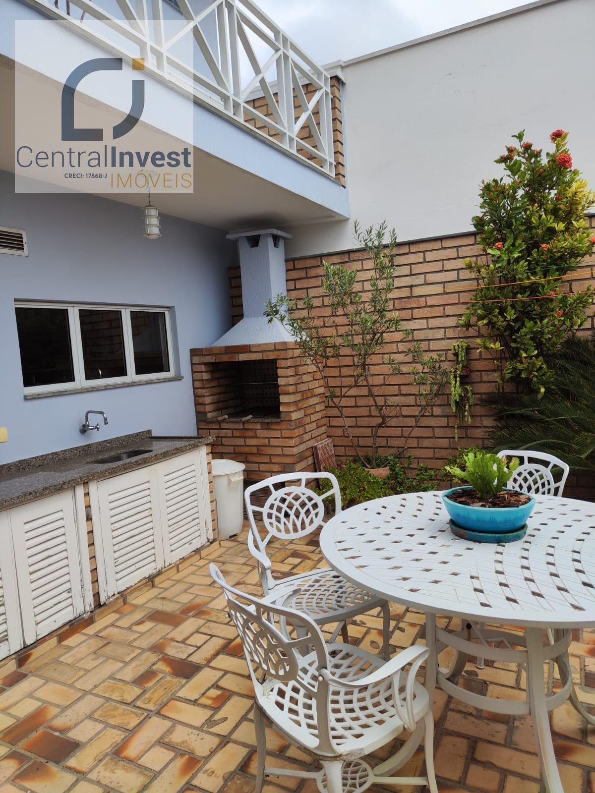 Casa, 3 quartos, 220 m² - Foto 2