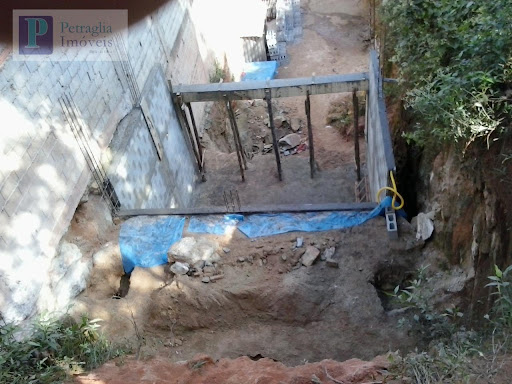 Lote / Terreno em Parque Mikail  -  Guarulhos
