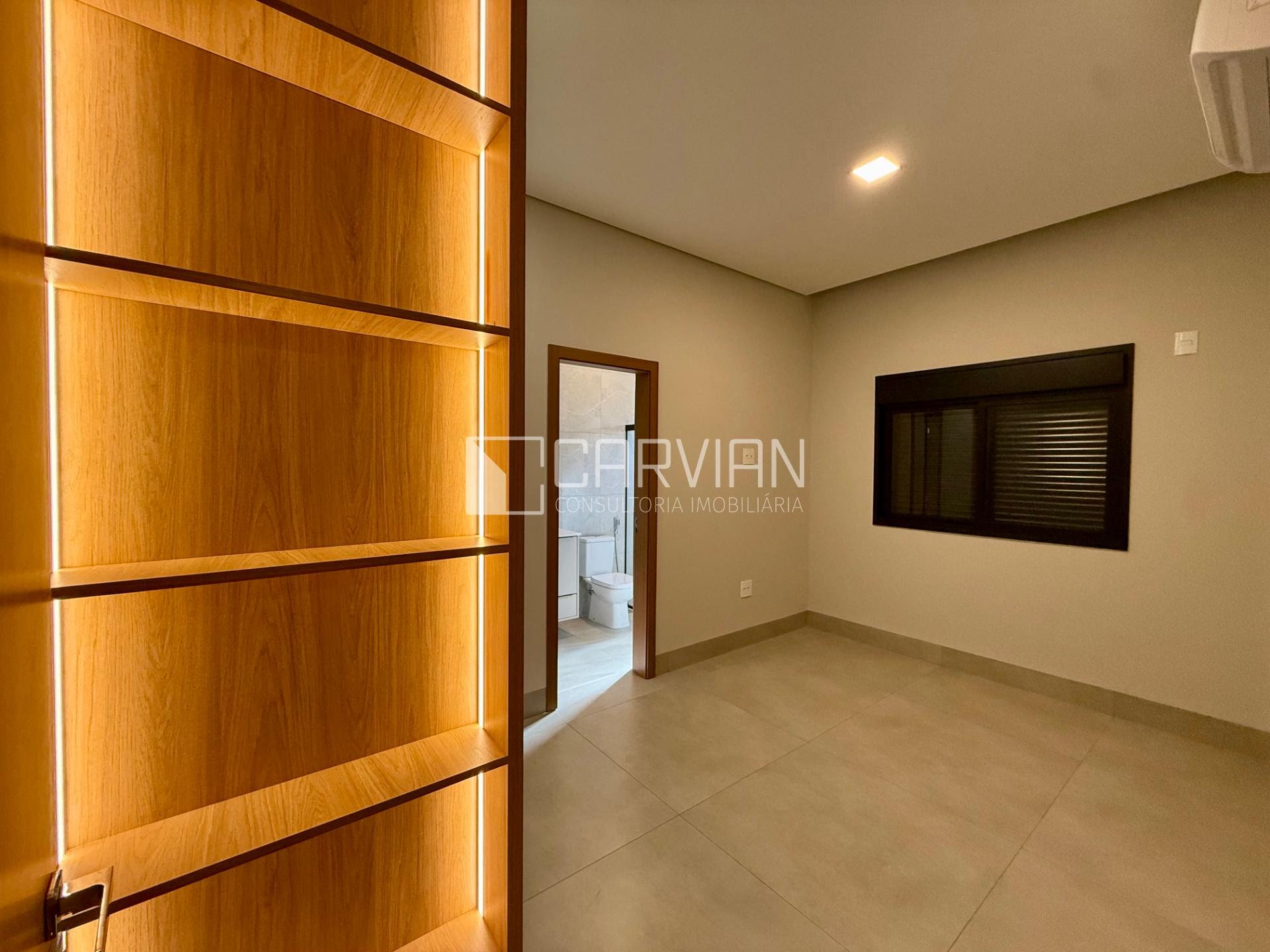 Casa à venda com 3 quartos, 3 suítes, 4 vagas e 201m² no Vila do Golf, Ribeirão Preto (SP) — foto 16 de 30