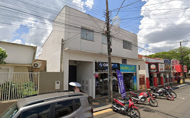 Apartamento Kitnet em Centro  -  Adamantina