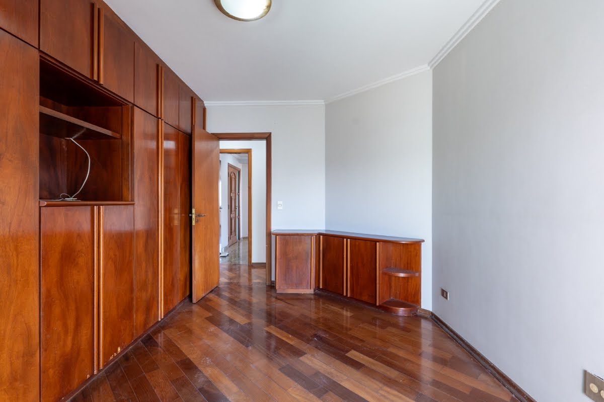 Apartamento à venda com 4 quartos, 1 suíte, 3 vagas e 163m² no Campo Belo, São Paulo (SP) — foto 26 de 30