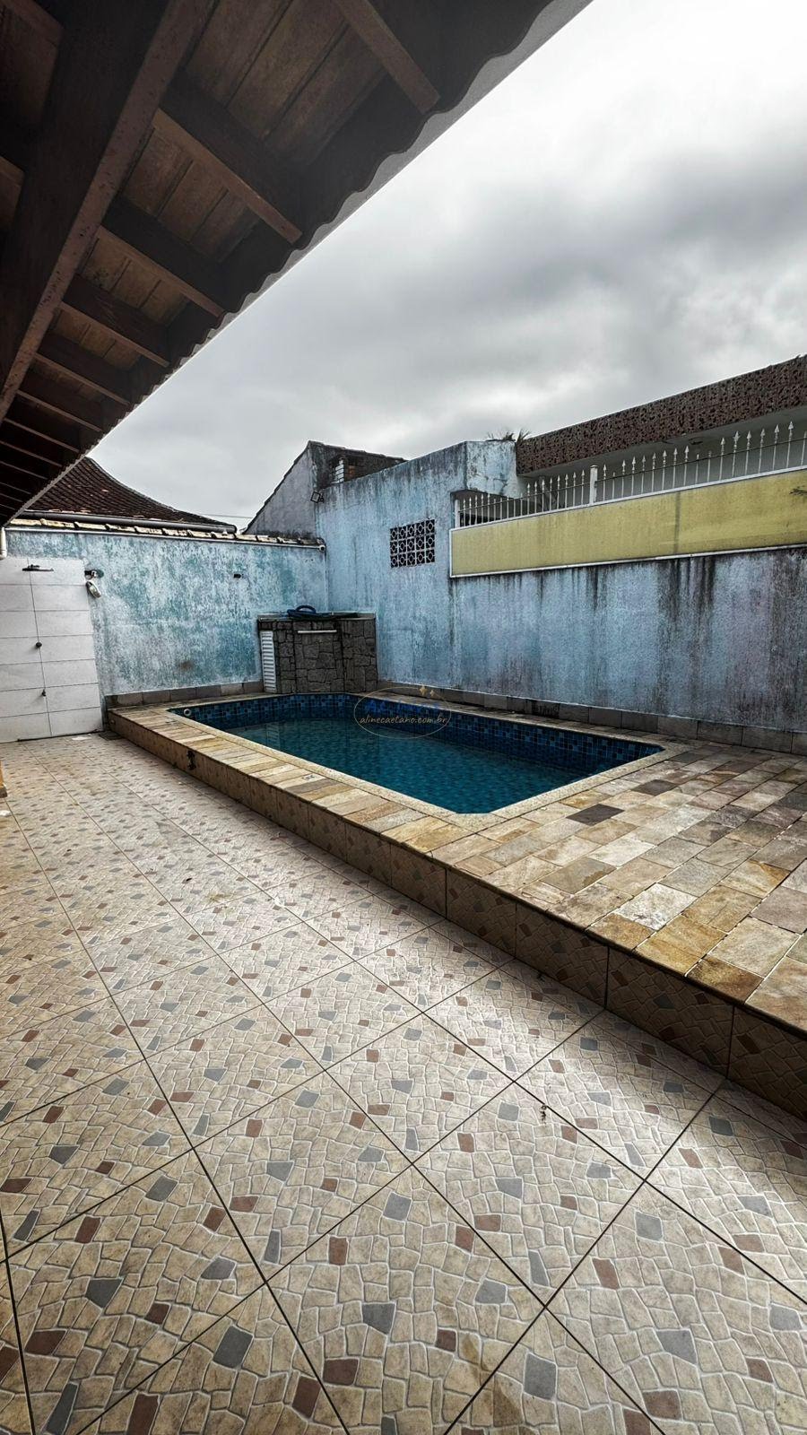 Casa à venda com 3 quartos, 1 suíte, 4 vagas e 180m² no Vila Caiçara, Praia Grande (SP) — foto 6 de 27
