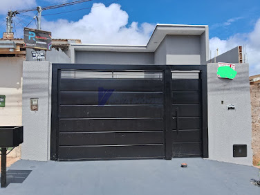 Casa 03 Dorm. em Residencial Veneza  -  Rio Verde