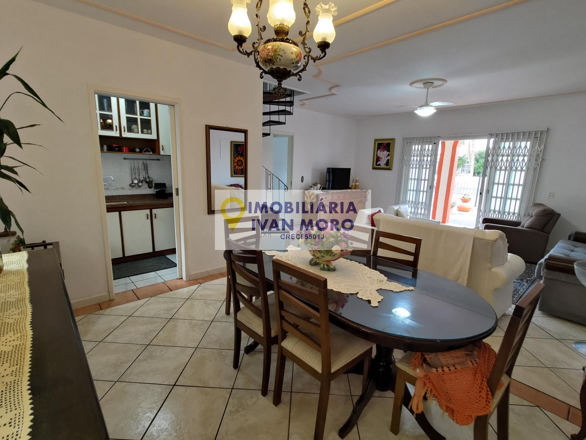 Casa para alugar com 4 quartos, 2 suítes, 3 vagas e 190m² no Daniela, Florianópolis (SC) — foto 12 de 30