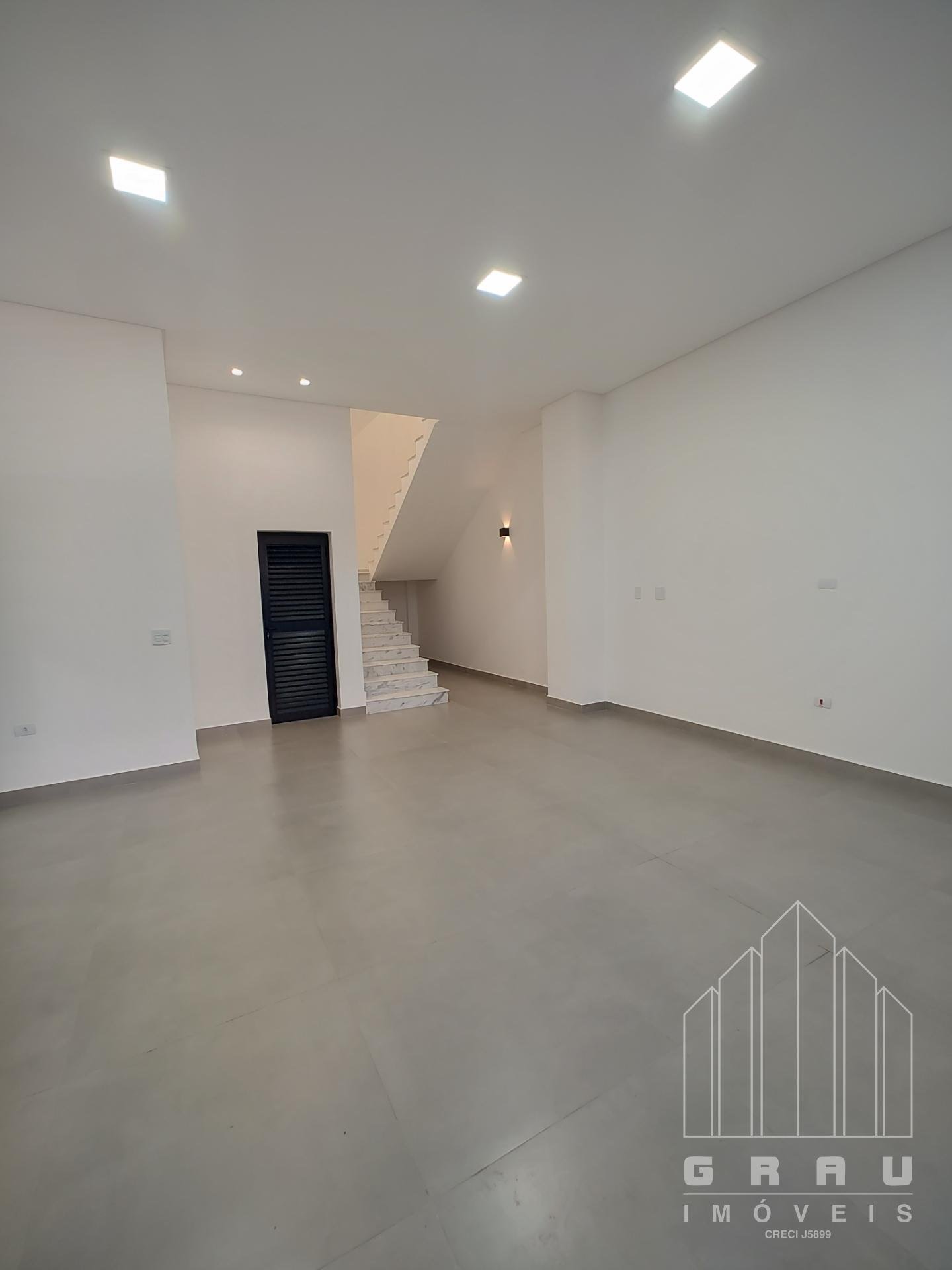 Casa Comercial em Vila Yolanda  -  Foz do Iguaçu