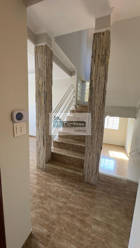 Casa Sobrado Bairro São José - Franca - 3 Dormitorios Suite