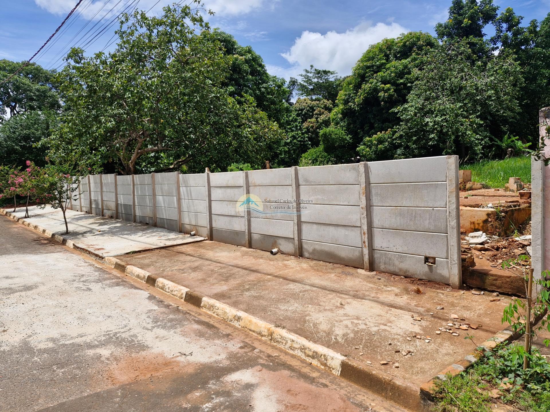 Terreno a venda em Casa Branca SP