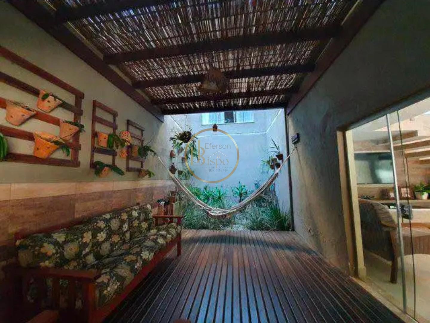 Casa à venda com 4 quartos, 1 suíte, 1 vaga e 199m² no Tabapiri, Porto Seguro (BA) — foto 3 de 13