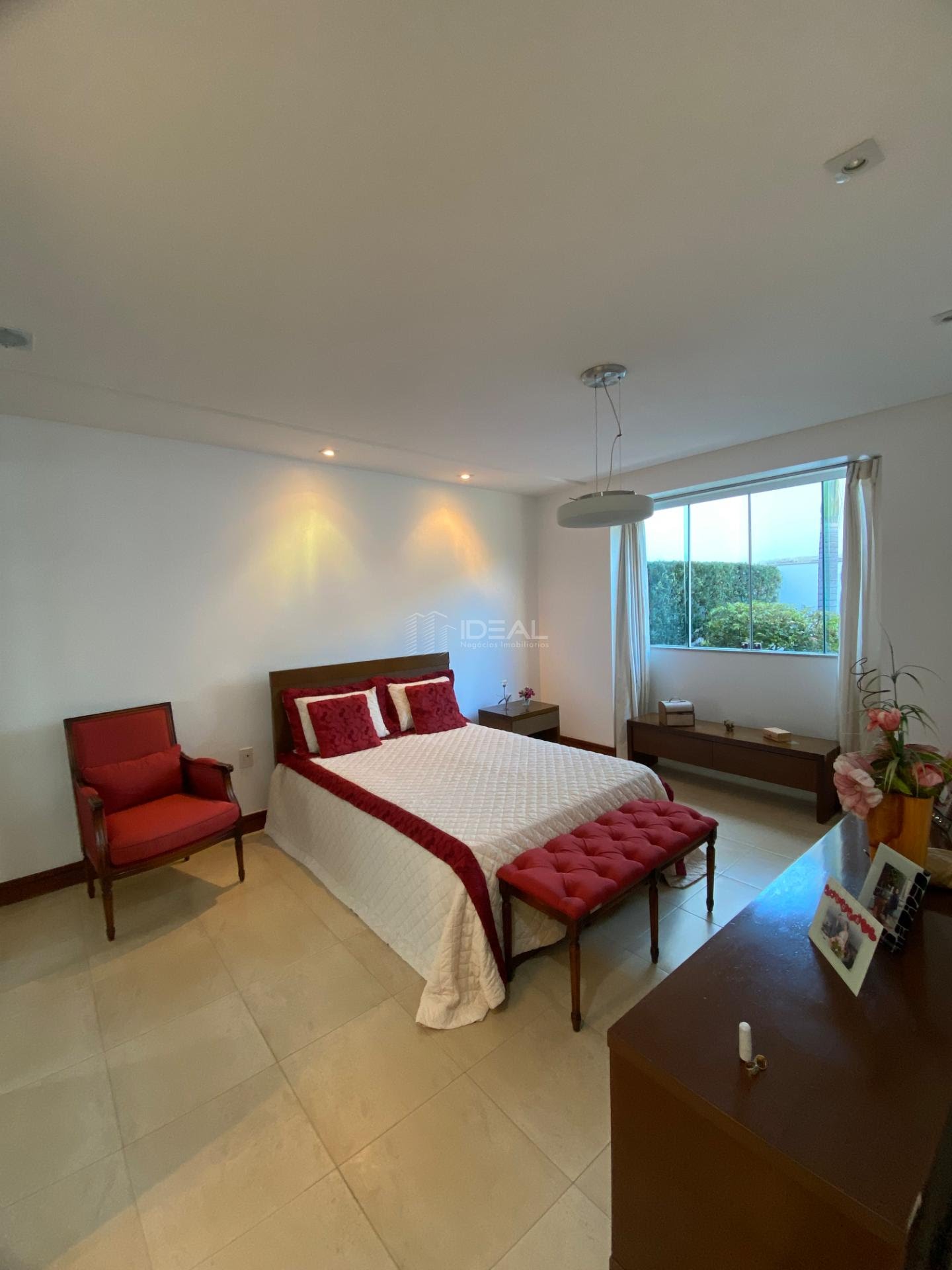 Casa à venda com 3 quartos, 1 suíte, 2 vagas e 226m² no Ips, Campos dos Goytacazes (RJ) — foto 21 de 24