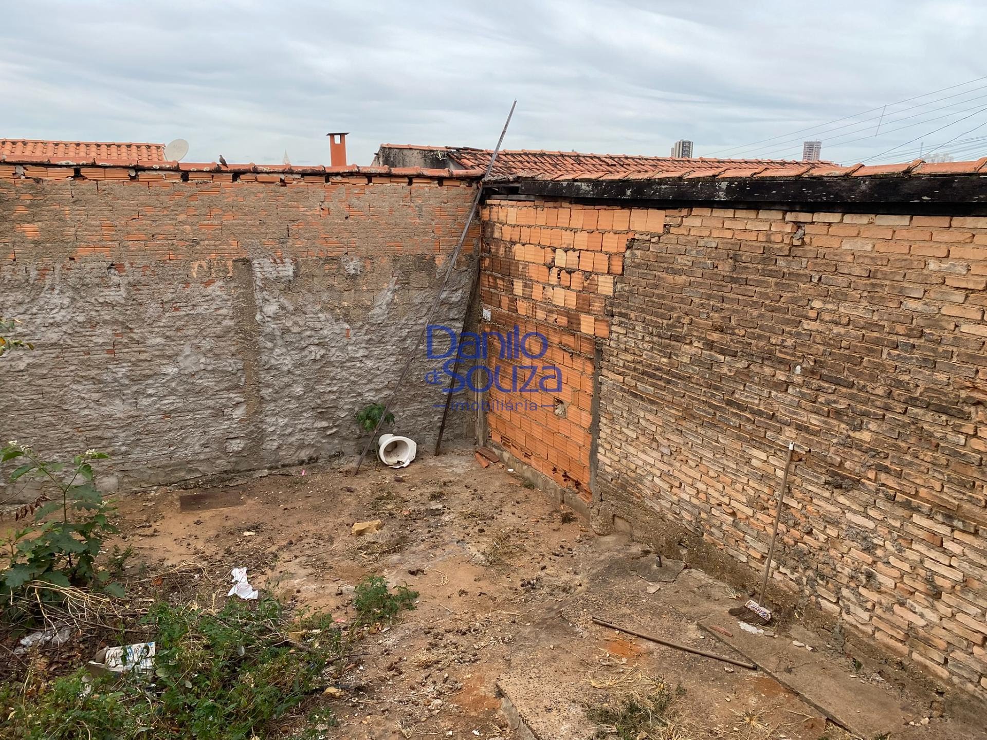 Casa à venda com 3 quartos, 1 banheiro e 89m² no Alvorada, Araxá (MG) — foto 4 de 5