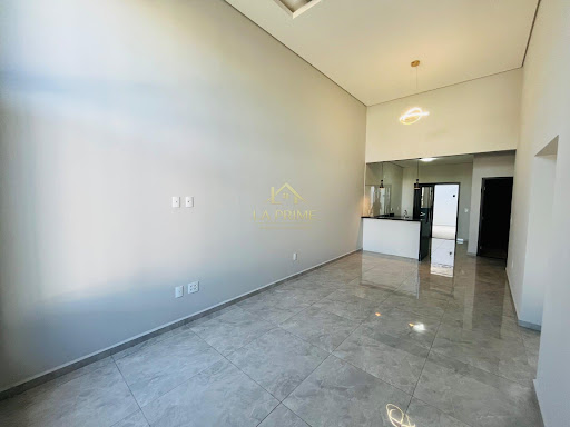Casa em Condomínio Horto Florestal II em Sorocaba, 115m², 03 dormitórios, 01 suíte , Jacuzzi, 02 vagas de garagem.