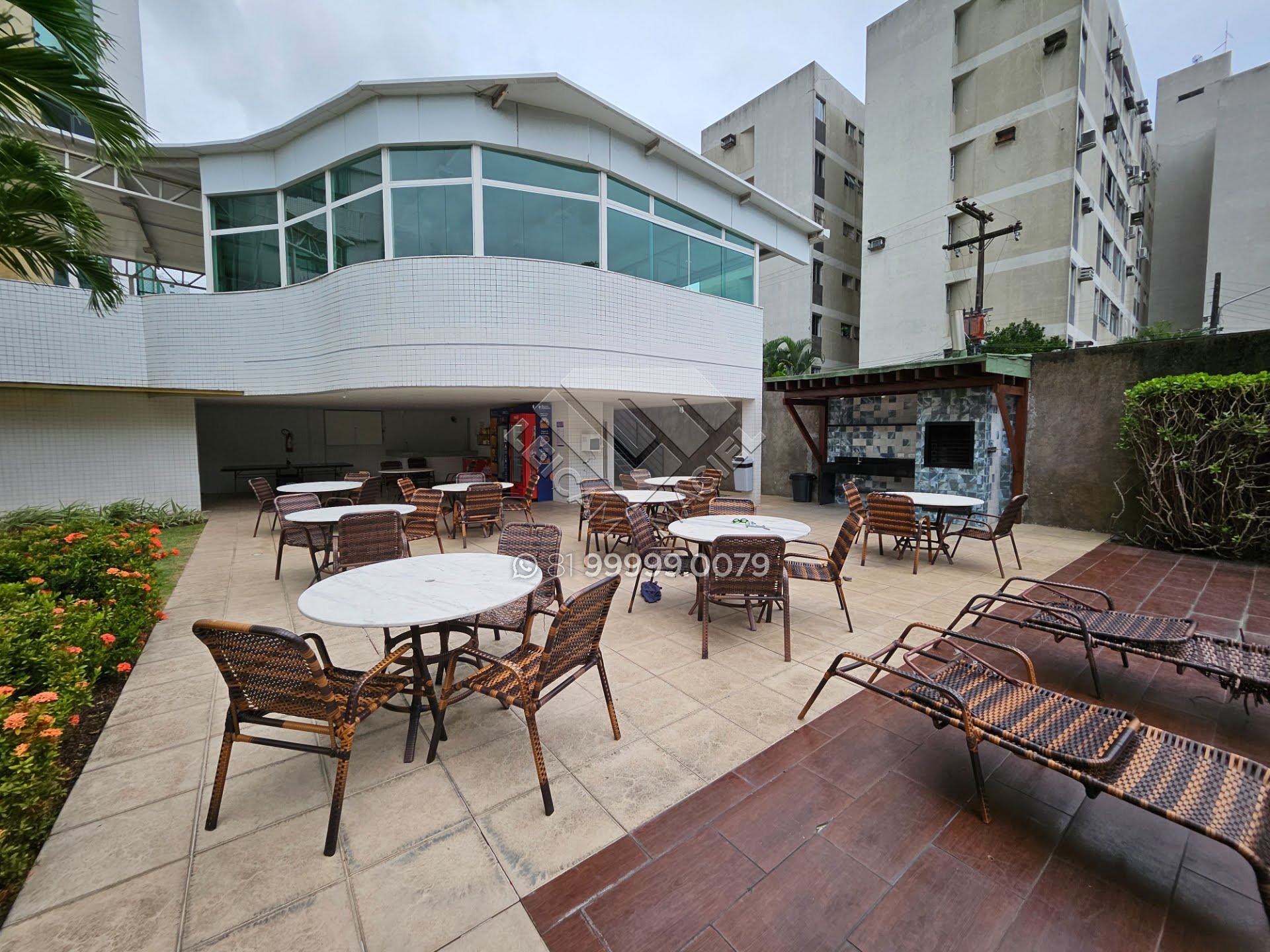 Apartamento à venda com 4 quartos, 4 suítes, 3 vagas e 208m² no Torre, Recife (PE) — foto 25 de 27