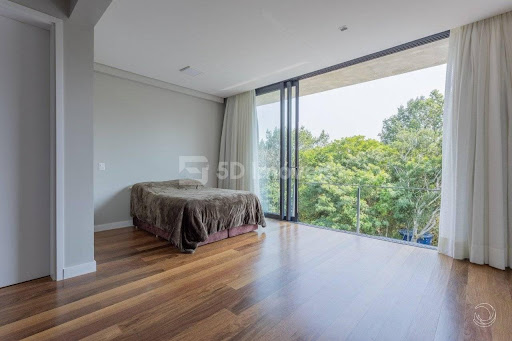 Casa 6 Dormitórios - Campeche  -  Florianópolis, SC