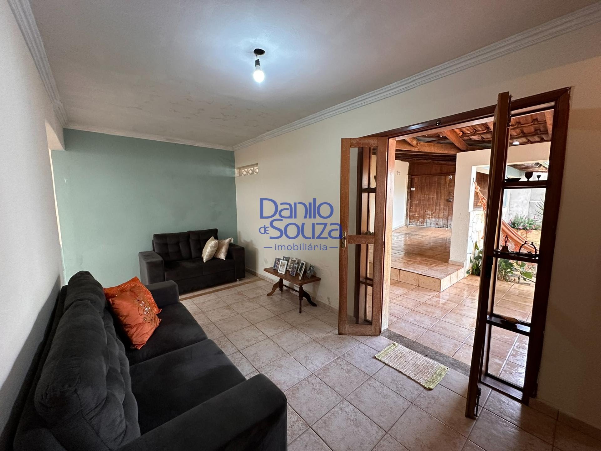 Casa à venda com 3 quartos, 2 banheiros e 354m² no Recanto das Mangueiras, Araxá (MG) — foto 4 de 20