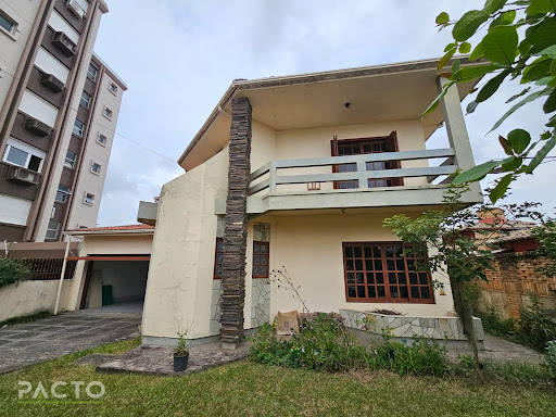 Casa em Centro  -  Araranguá