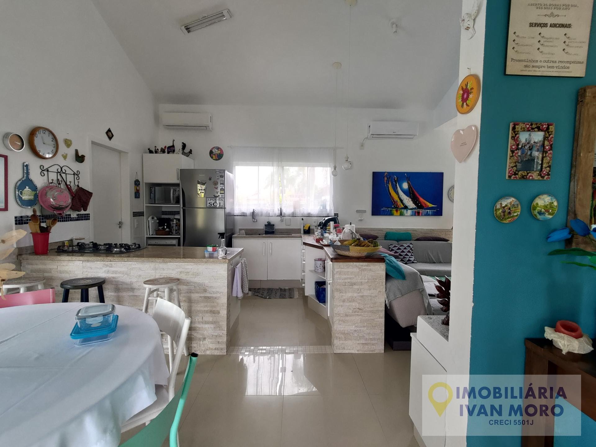 Casa à venda com 4 quartos, 3 suítes, 2 vagas e 230m² no Daniela, Florianópolis (SC) — foto 20 de 30