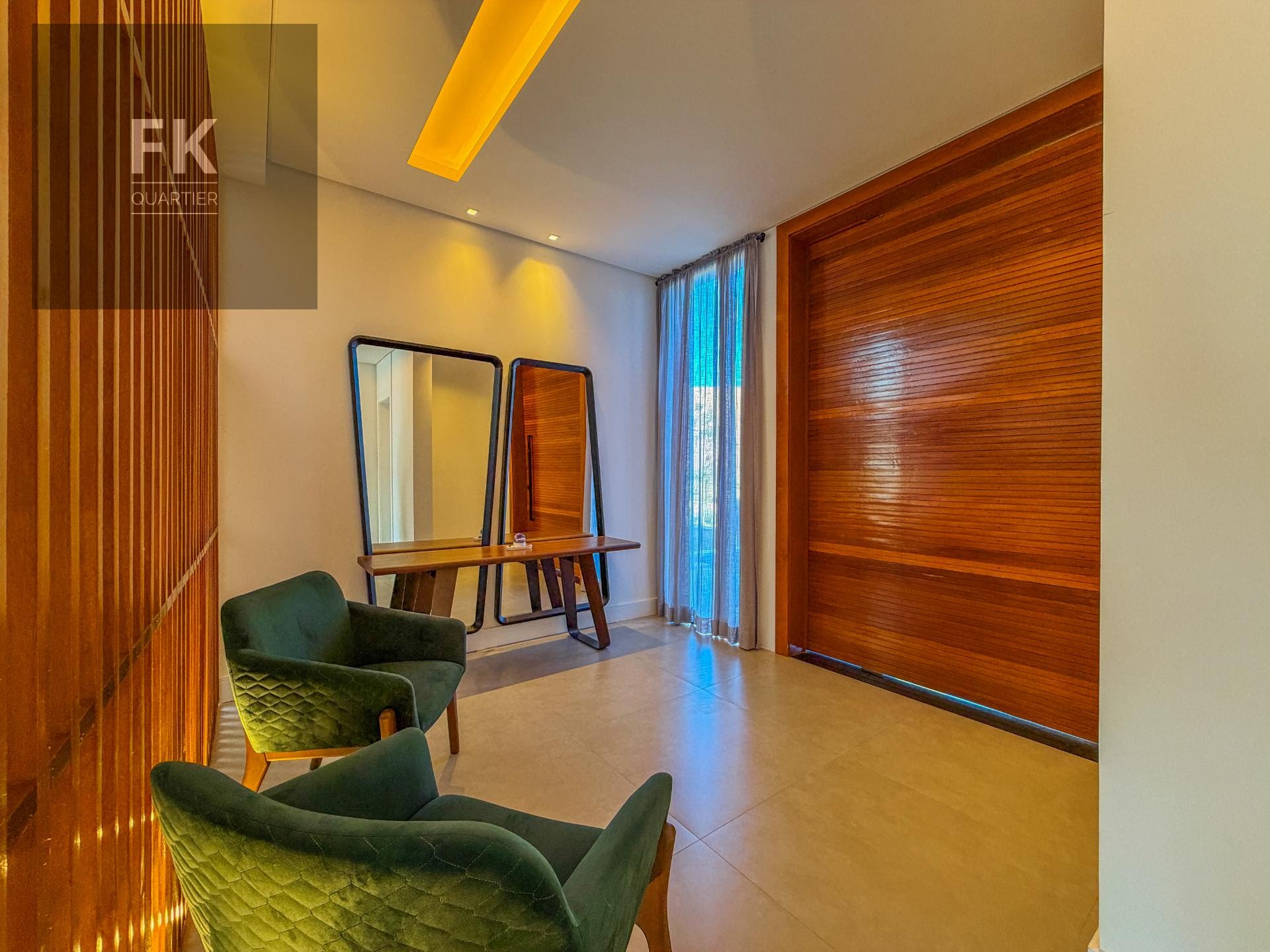 Casa à venda com 4 quartos, 4 suítes, 9 vagas e 446m² no Tamboré, Barueri (SP) — foto 2 de 30