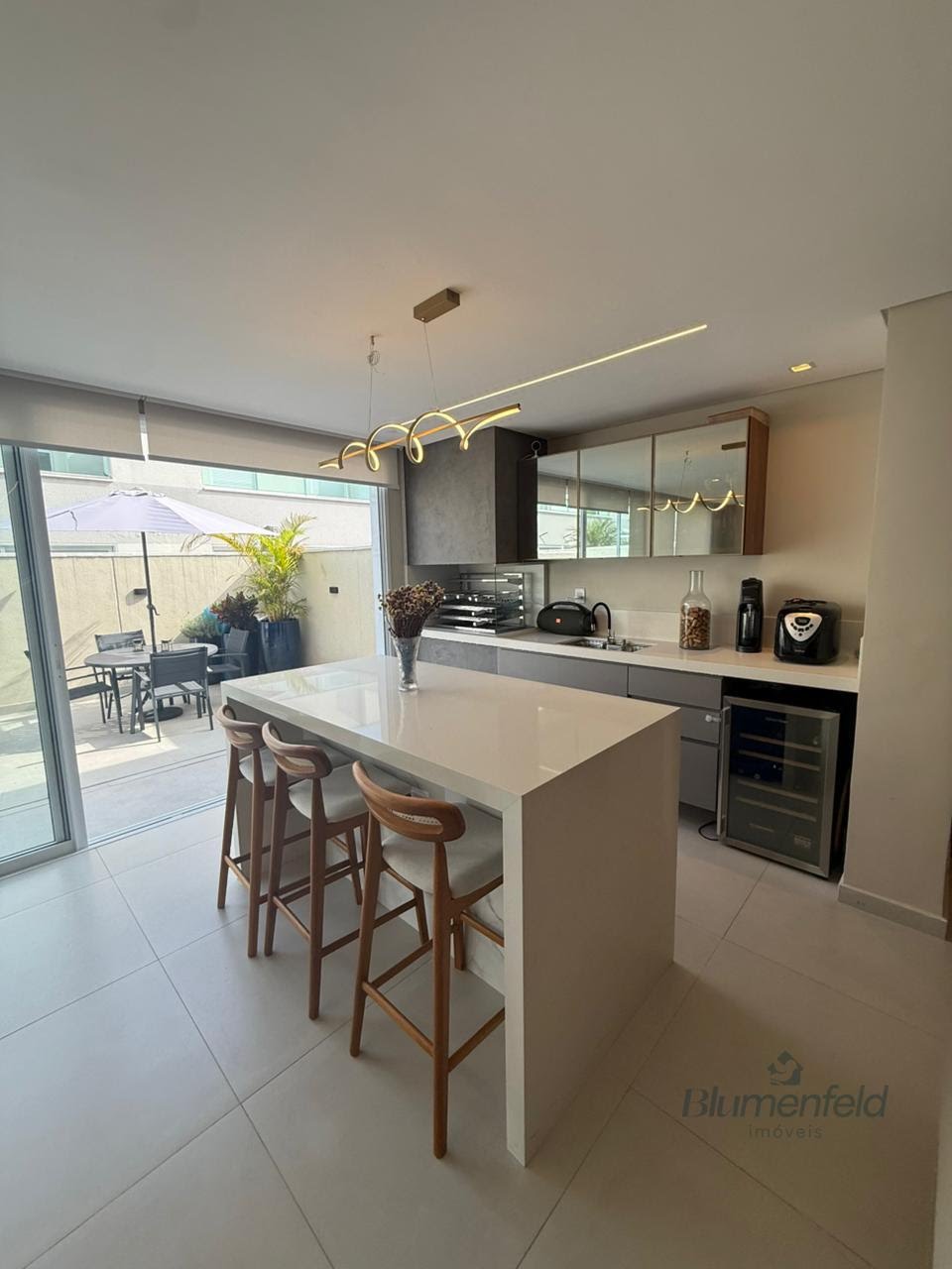 Casa à venda com 4 quartos, 3 suítes, 6 vagas e 201m² no Condomínio Sunville, Arujá (SP) — foto 11 de 30